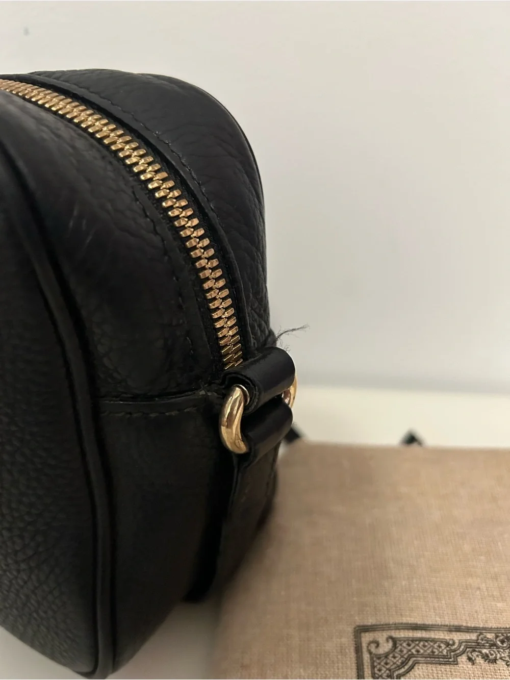 Gucci || Soho Disco Black Crossbody Bag